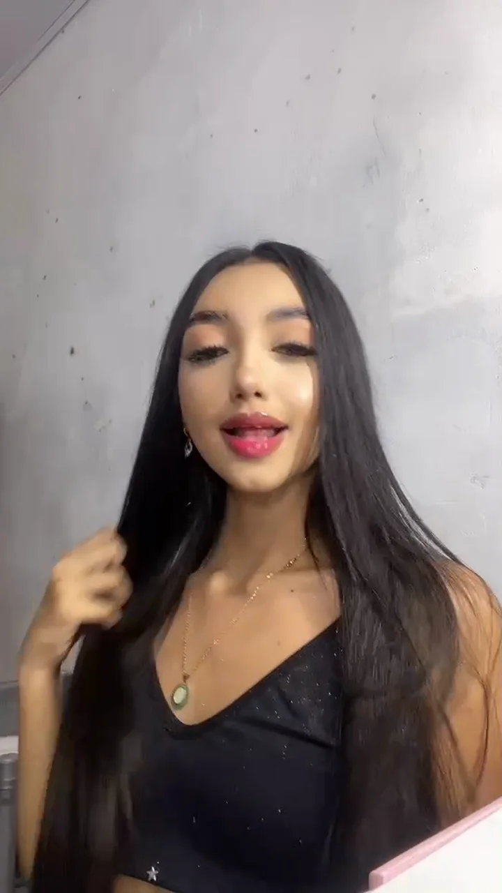 Cata, 23, short video preview